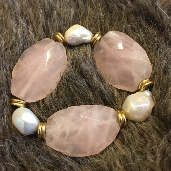 Faceted pink quartz mother of pearl bracelet - Picture 5 of 7